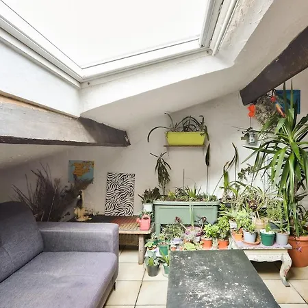 Apartmán Charming 1br Flat At Center *